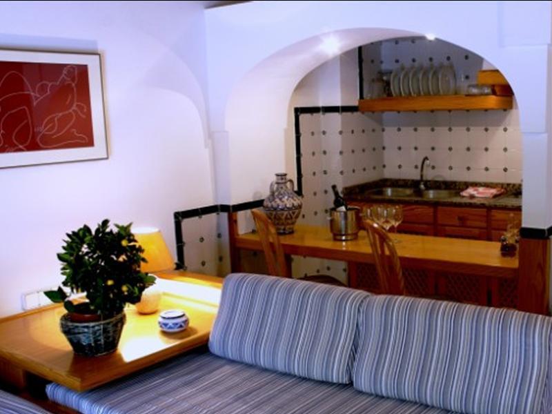 Appart hôtel Es Baulo Petit 4*